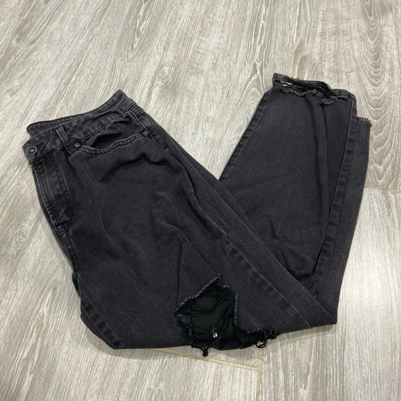 Black Distressed Jeans - Picture 1 of 5